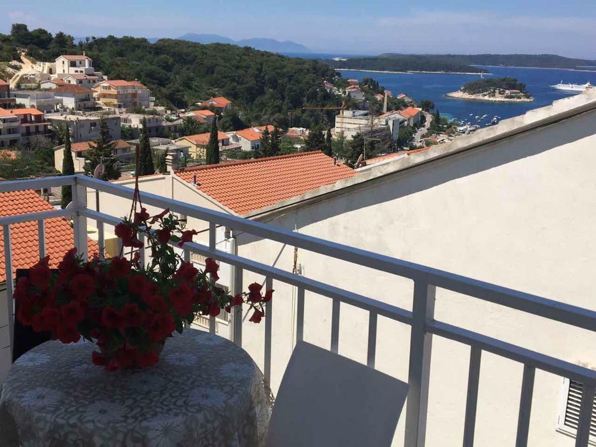 B&B Buzolic Hvar Town Exterior foto